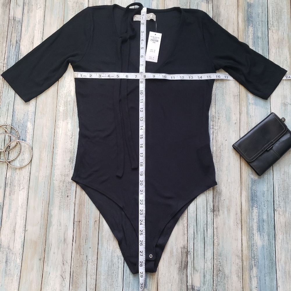 Abercrombie & Fitch  Bodysuit. - Picture 3 of 8